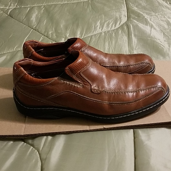 Johnston & Murphy Mens size 11m, brown leather - Picture 2 of 6